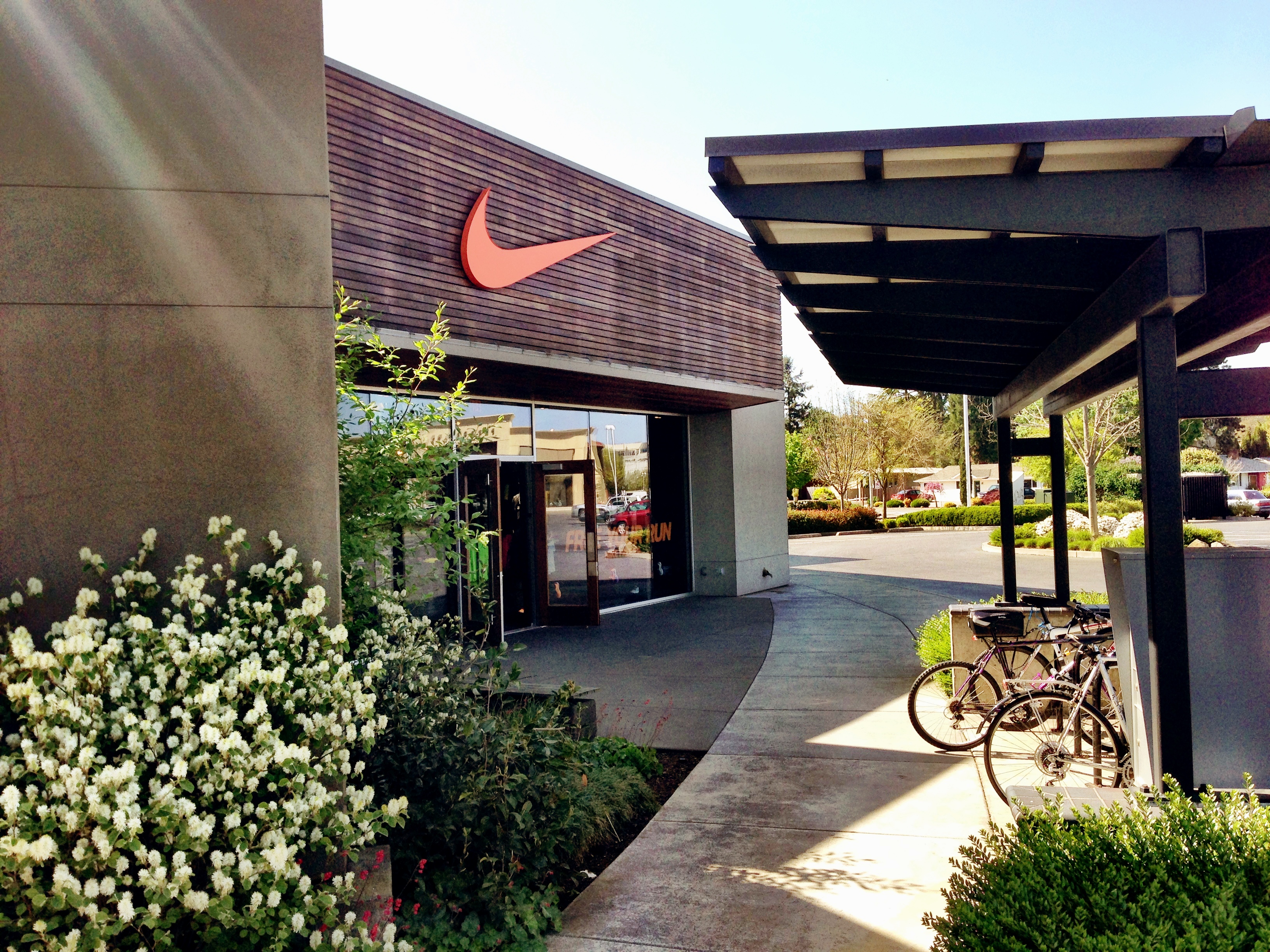 nike outlet eugene oregon